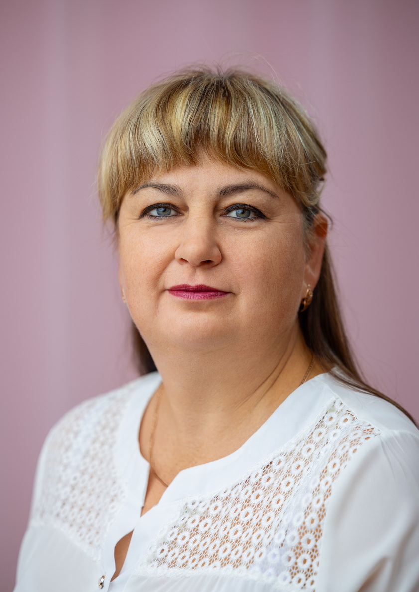 Воспитатель высшей категории Веричева Елена Владимировна.